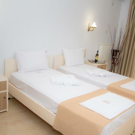 Hotel Astron Мирина Экстерьер фото