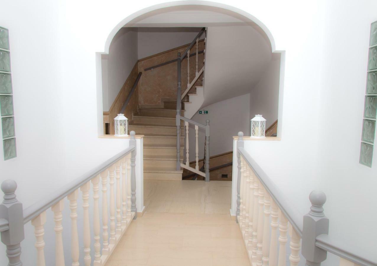 Hotel Astron Мирина Экстерьер фото